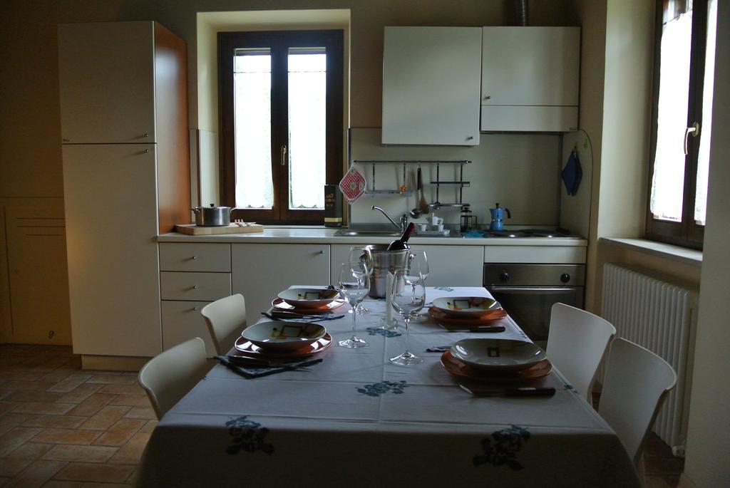 Agriturismo Valdappio Urbino Ruang foto