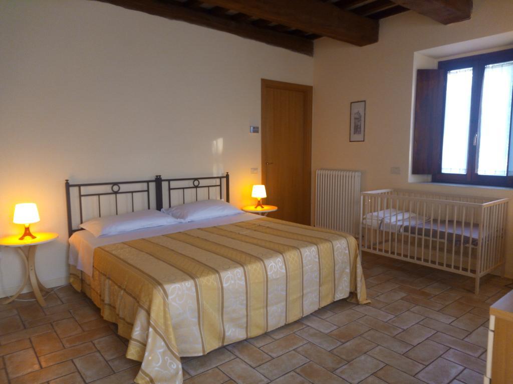 Agriturismo Valdappio Urbino Bagian luar foto